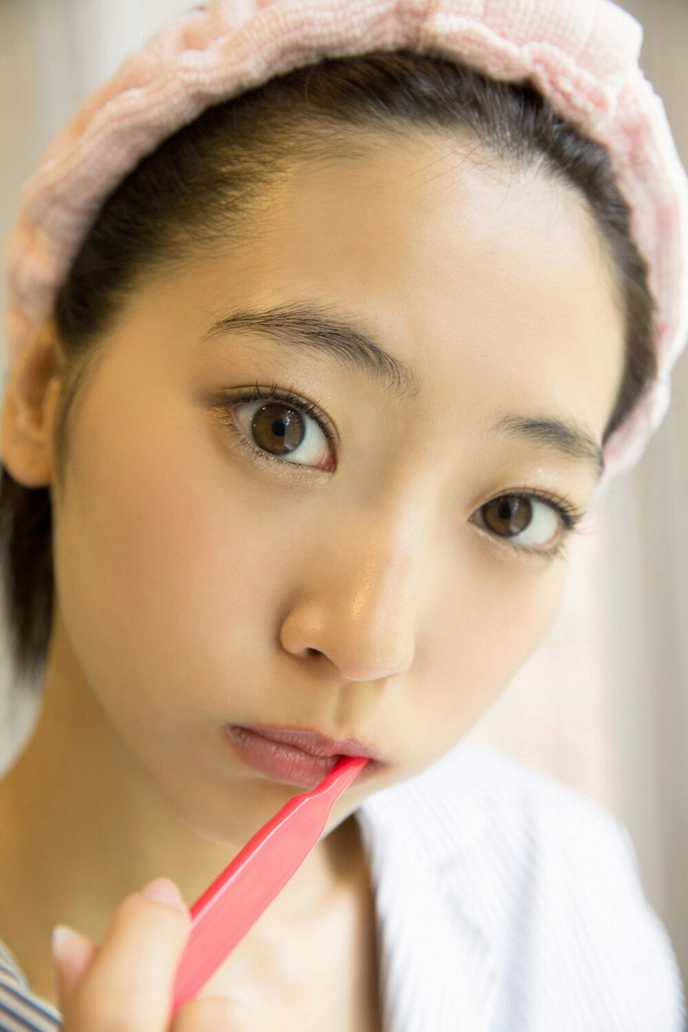 YS-Web-Vol.674Rena Takeda 武田玲奈 - あなたに会えてよかった